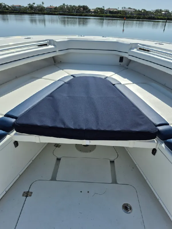 Covers - 42 Yellowfin — canvas & upholstery work by the Boat Guys