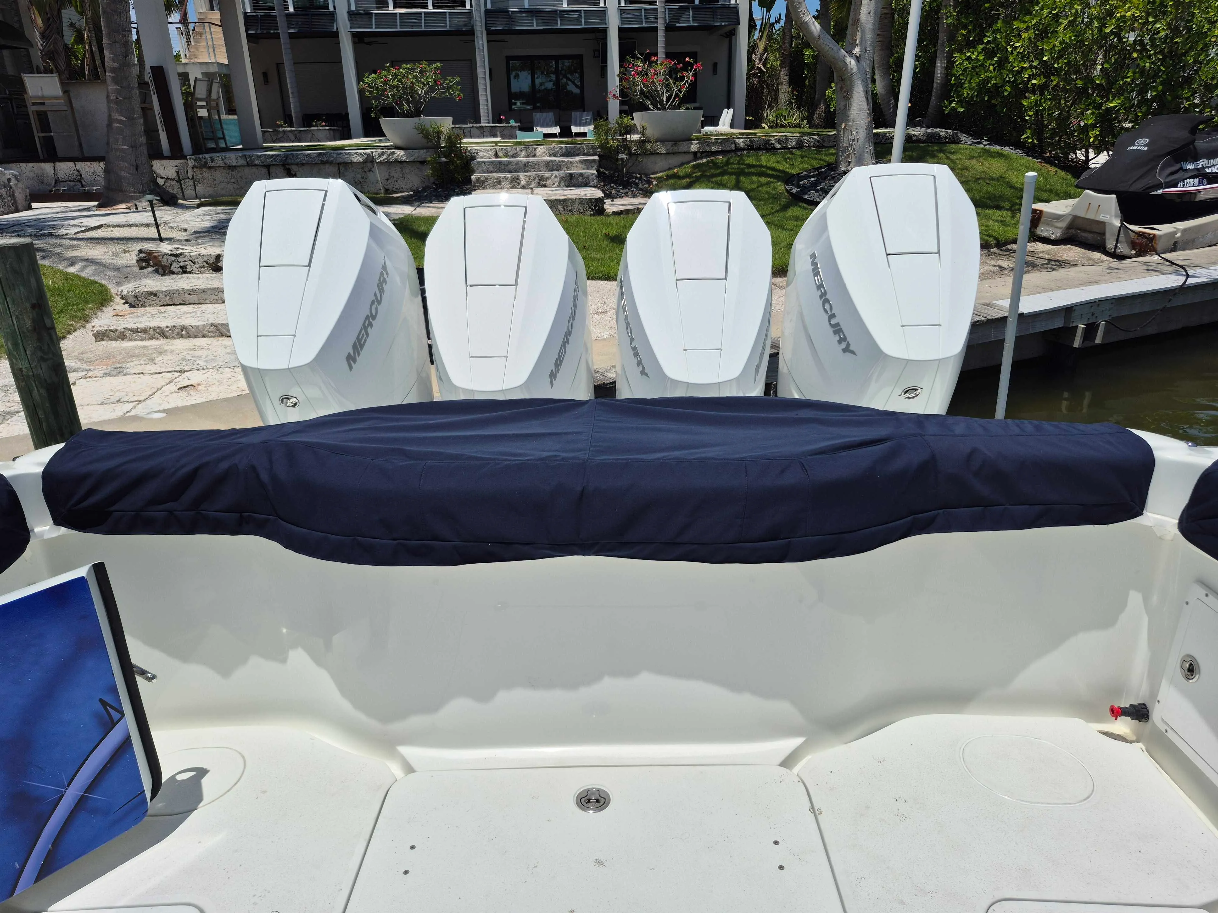 Covers - 42 Yellowfin — canvas & upholstery work by the Boat Guys