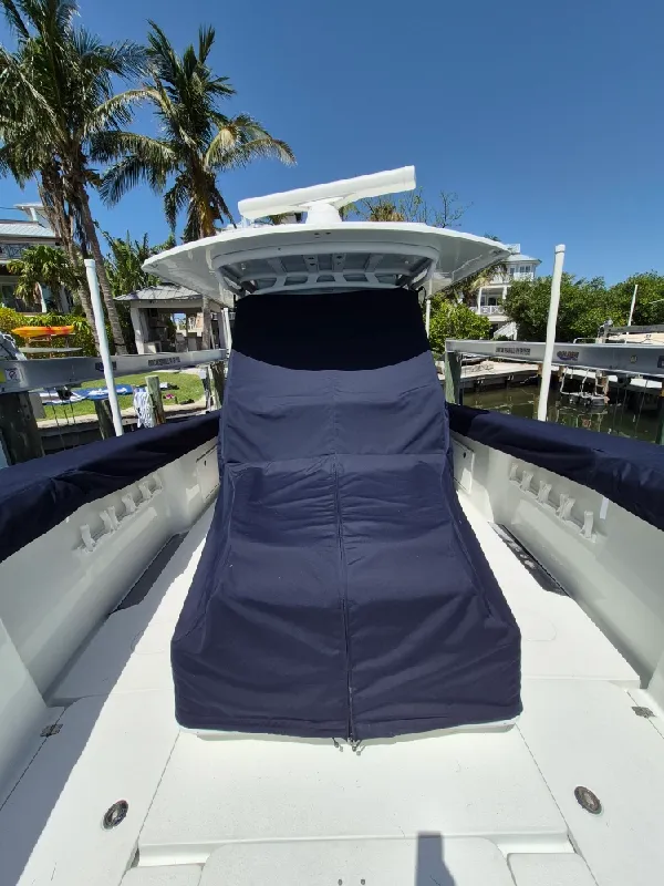 Covers - 42 Yellowfin — canvas & upholstery work by the Boat Guys